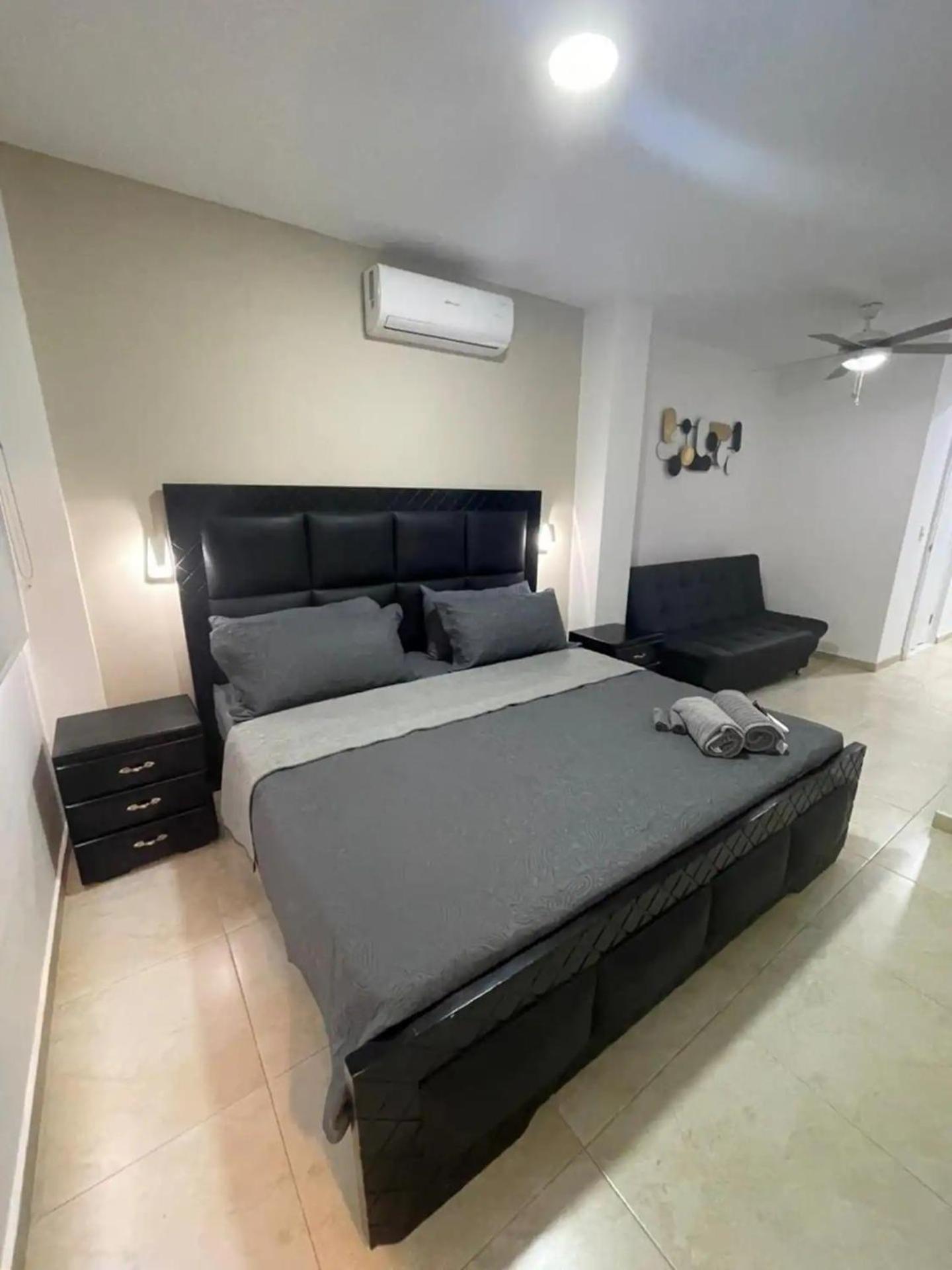 Miami Hotel Cartagena - Luxury Apartments Esterno foto